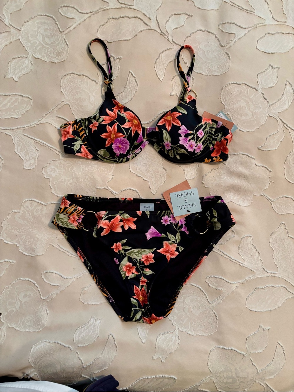 SHADE & SHORE  2-Piece Set - Floral Bikini Top - S 34B & Bottom - S/M - NWT’s